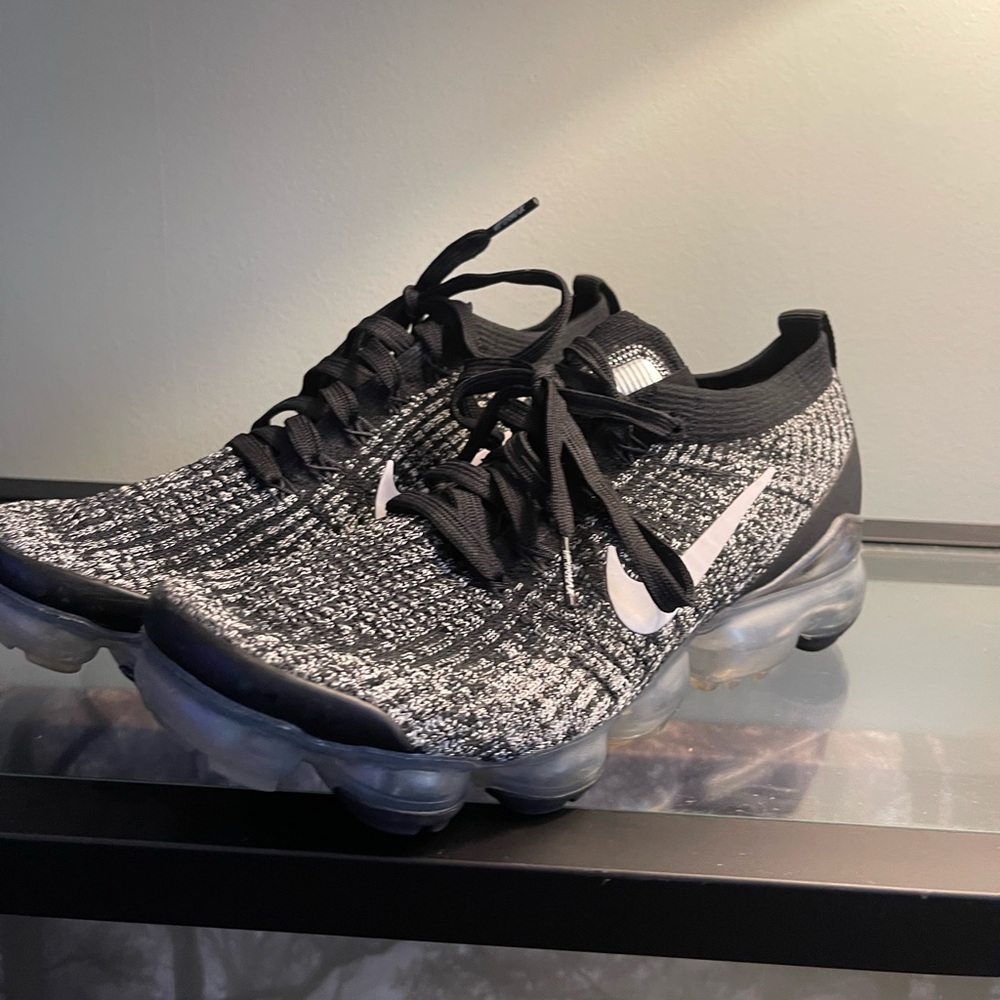 Nike Air Vapormax Black and White Sneakers
